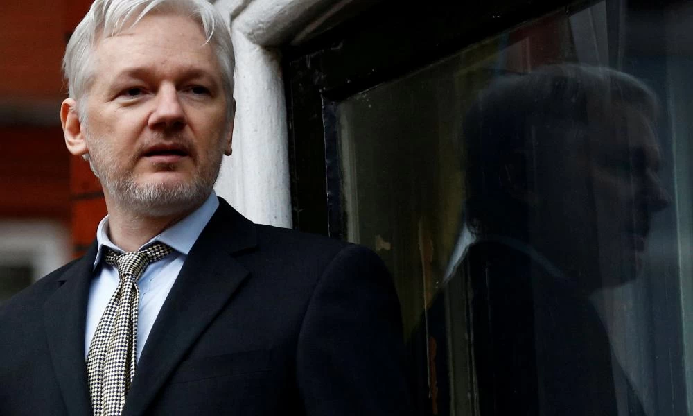 Ο Μr. Wikileaks Τζούλιαν Ασάνζ προκαλεί τριβή στις σχέσεις ΗΠΑ-Μεξικό